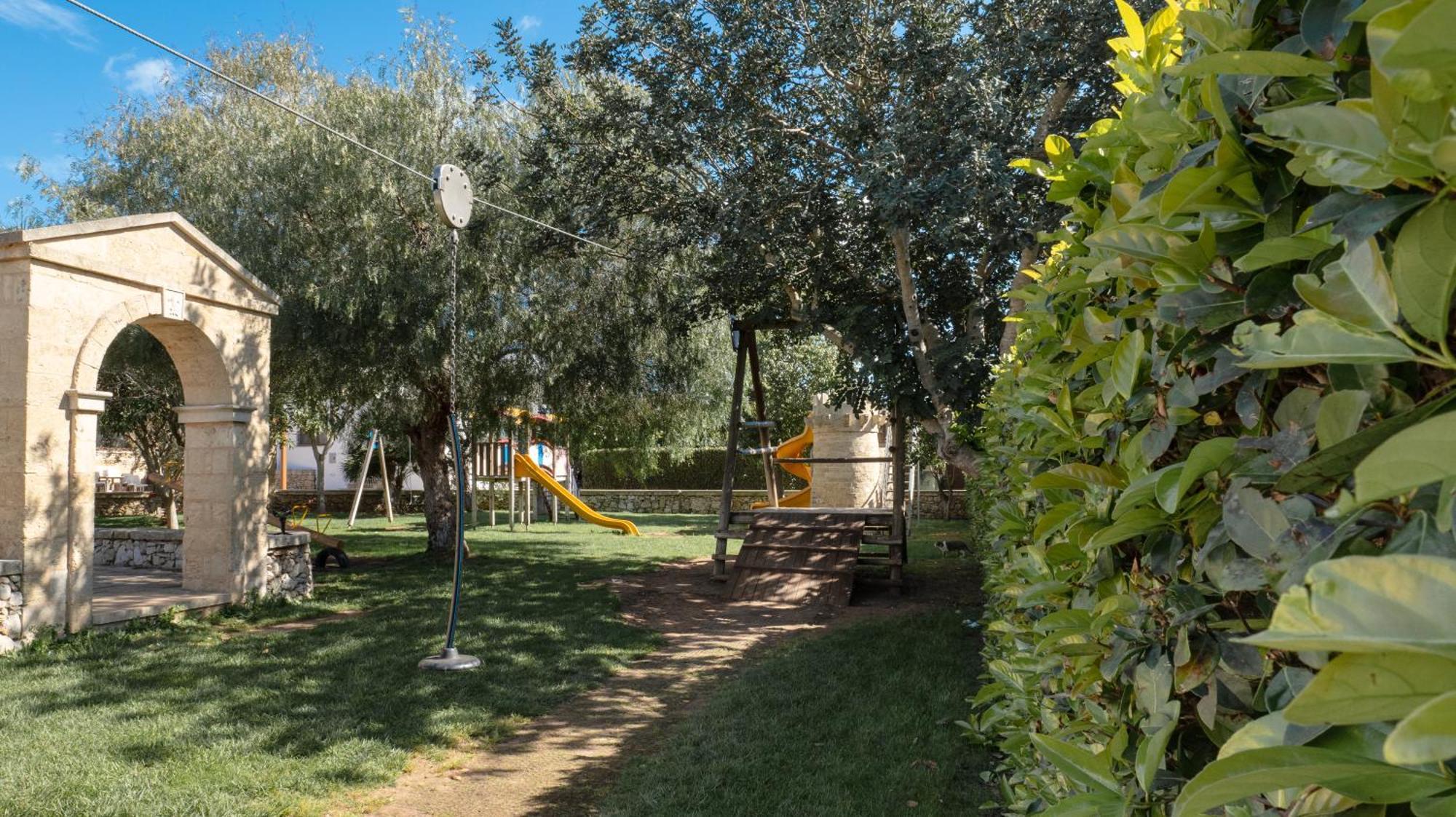 Borgo Specchia Natural Resort Exteriér fotografie